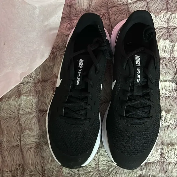 NIKE Revolution kids  Sneakers