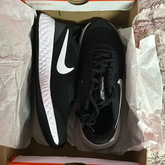 NIKE Revolution kids  Sneakers