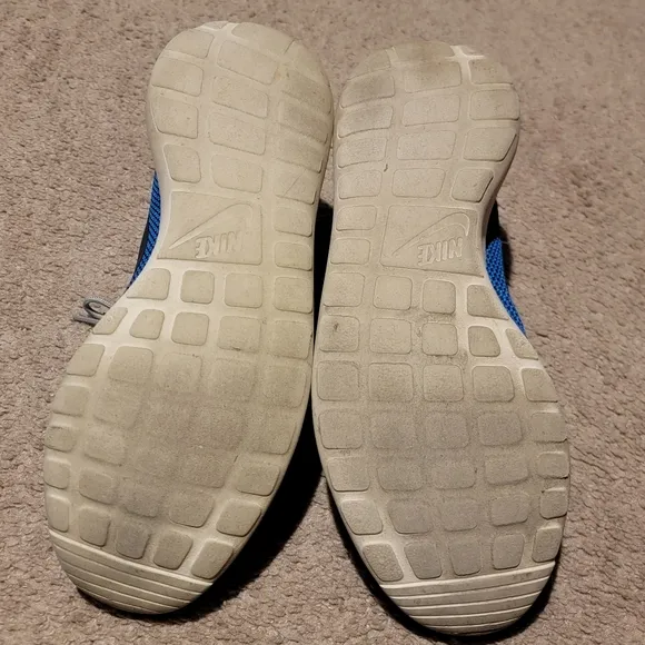 Nike Roshe Run Phantom Blue Size 11