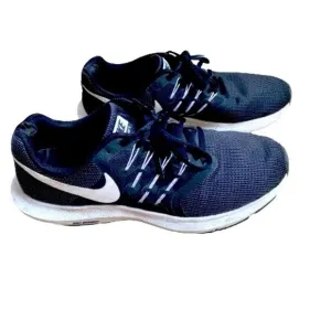 Nike Run Swift Men’s Size 10.5 Black White Running Shoes 908989-001