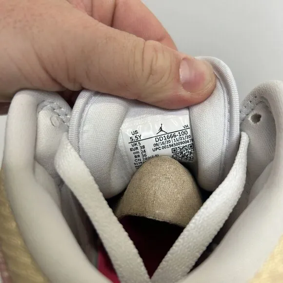 Nike Shoes Air Jordan 1 Mid SE GS “Ice Cream/Paint Drip” 2024