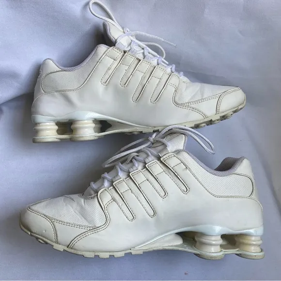 Nike Shox NZ Running Athletic White Leather Shoes 378341-128