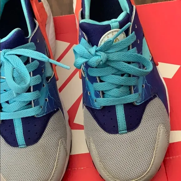 Nike Thunder Huaraches (pink gray and blue)