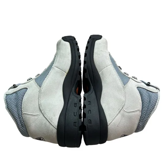 Nike Vintage Women’s ACG Size 8.5 Hiking Boots
