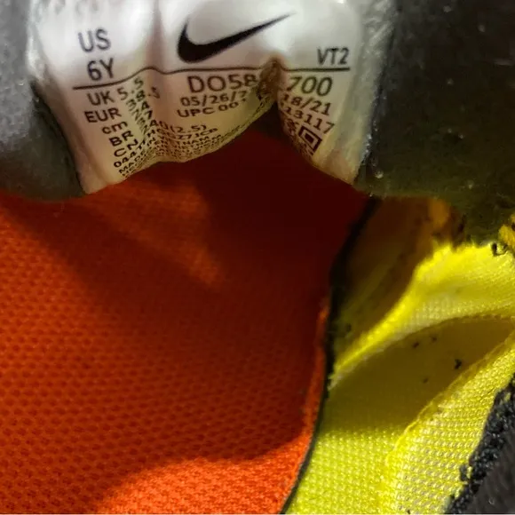 NIKE Waffle One Boys Sneakers