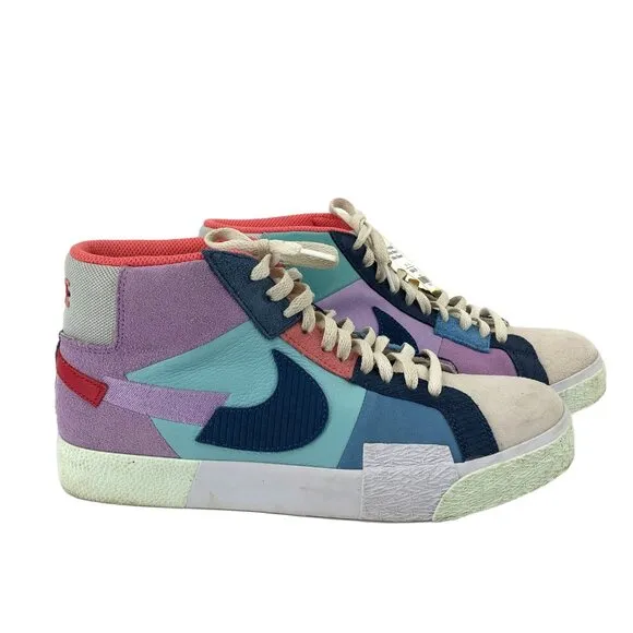 Nike White and Blue Pastel Colores Blazer Sneakers | Lace-Up Closure