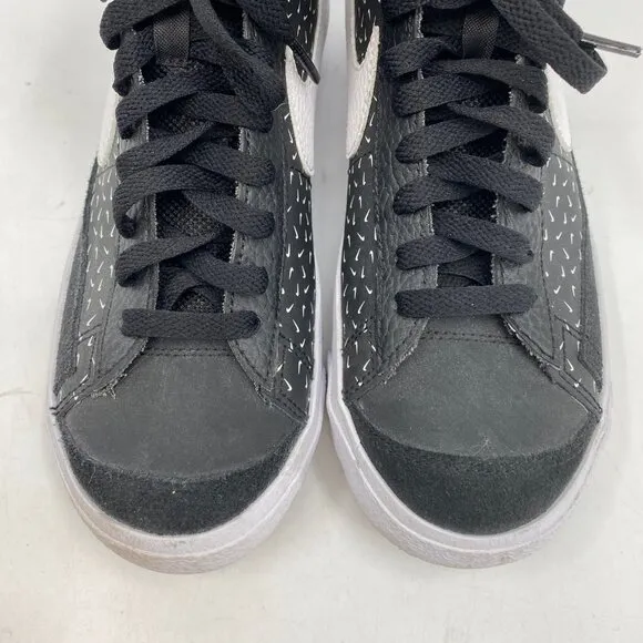 Nike White Black Swoosh Pattern Blazer Mid Sneakers | Size 5Y