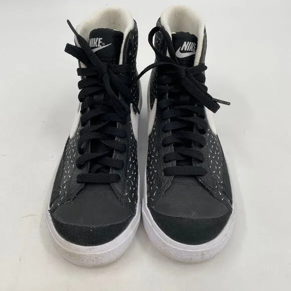 Nike White Black Swoosh Pattern Blazer Mid Sneakers | Size 5Y