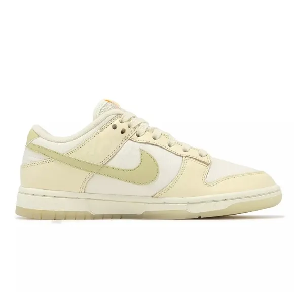 Nike Wmns Dunk Low Muslin Team Gold Women Casual Shoes Sneakers 10.5W