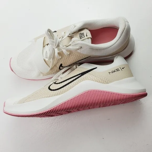 Nike women running shoes size 8.5 white and pink