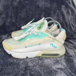 Nike Women's Air Max 2090 Aurora Green Running Shoes Sneakers  Size 7.5