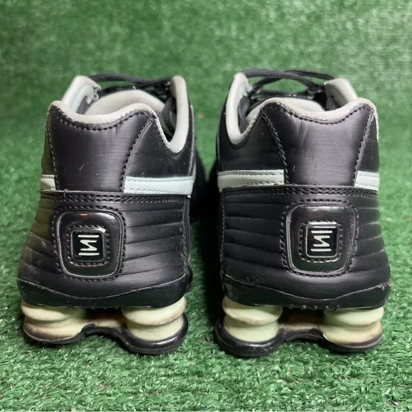 Nike Women's Shox Junior Running  Shoes Sneakers Black / Teal Tint Size 7.5