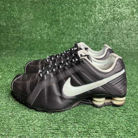 Nike Women's Shox Junior Running  Shoes Sneakers Black / Teal Tint Size 7.5