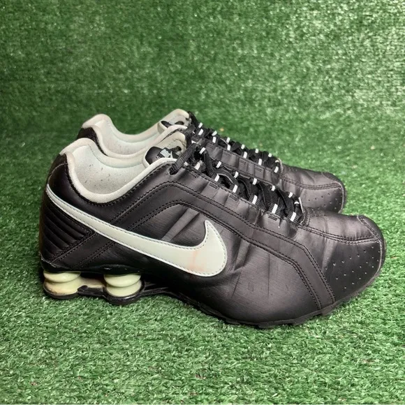 Nike Women's Shox Junior Running  Shoes Sneakers Black / Teal Tint Size 7.5