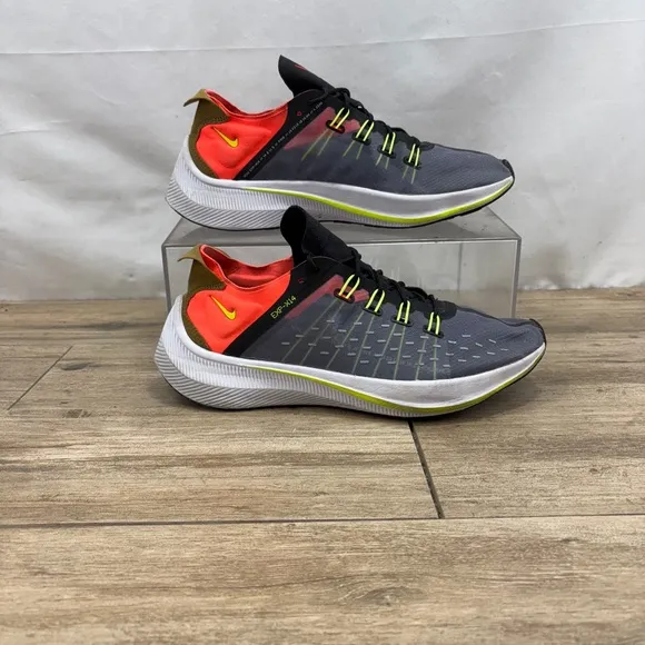 Nike X14 Running Sneakers Men's Size 9.5 - A01554-001.  #S8