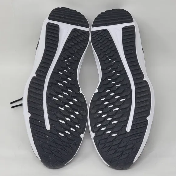 Nike Youth Size 6Y Downshifter 12 Running Shoes DM4194-003 Black White New