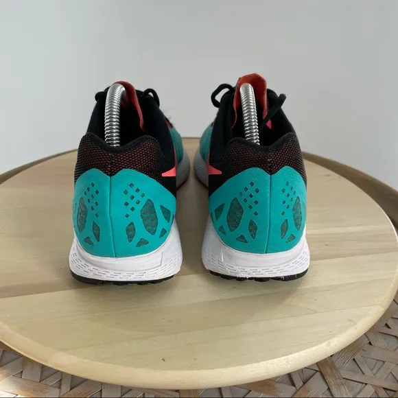 NIKE ZOOM ELITE  Women's Athletic Running Shoes Size 10