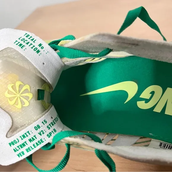 Nike Zoom Fly Celebrate the Chase Running Shoes White Green men's 10.5