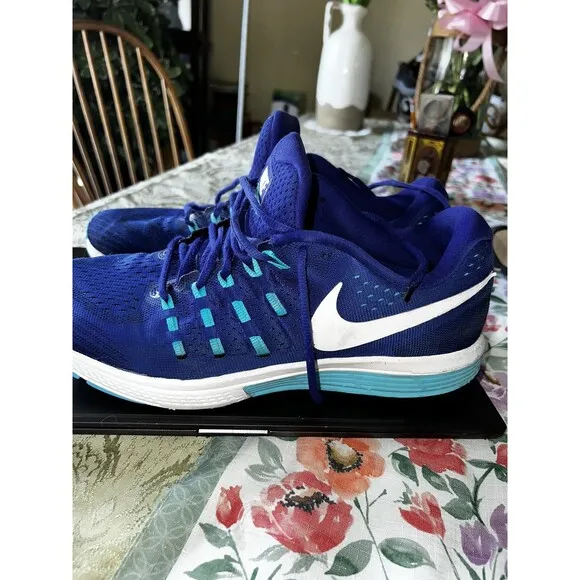 NIKE ZOOM VOMERO 11 Mens Size 13 Low Top Sneakers 818099-404 Blue
