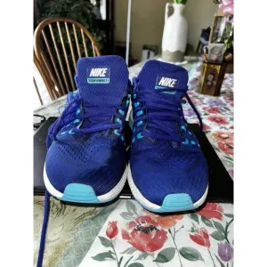 NIKE ZOOM VOMERO 11 Mens Size 13 Low Top Sneakers 818099-404 Blue