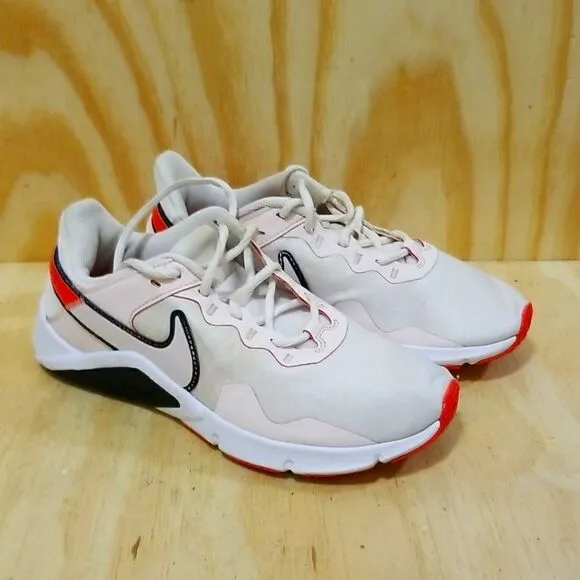 NIKE Womens Legend Essential 2 Shoes Sneakers Running sz 8