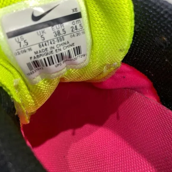 Nike Zoom Winflo 3 844742-999 Fluorescent Sz 7,5
