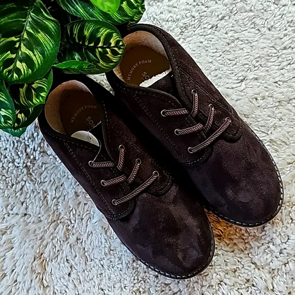 NWB! Boys Sonoma Shoes
