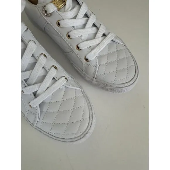 NWB Guess Loven White Casual Lace Up Sneakers Women’s Size 7.5