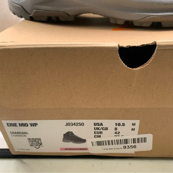 NWB Merrell Women's Erie Mid Waterproof Boot size 10.5 grey hiking outdoor 1697