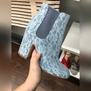 NwoB $720 Laurence Dacade boots