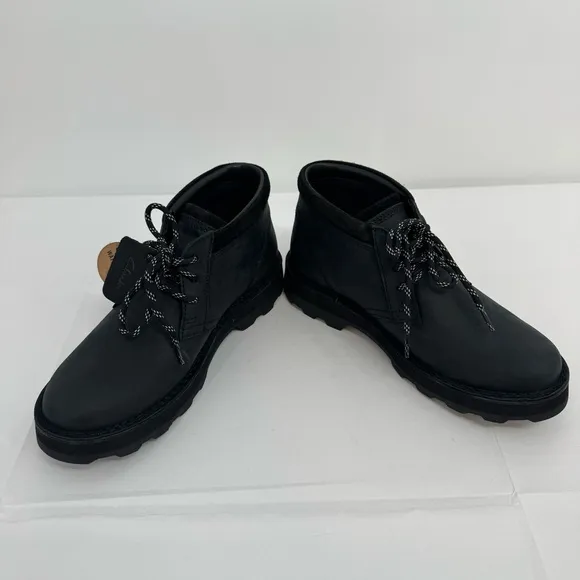 NWOB Clarks Corston DB Waterproof Men's Size 7.5M Black Leather Boots