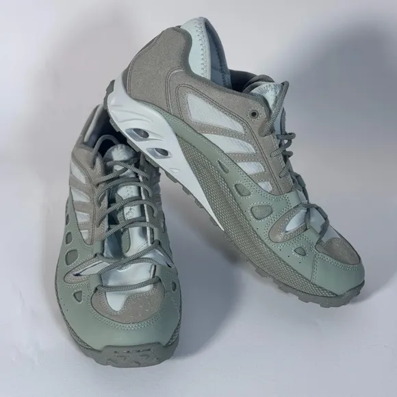 NWOB Nike ACG Air Exploraid Men's Shoes