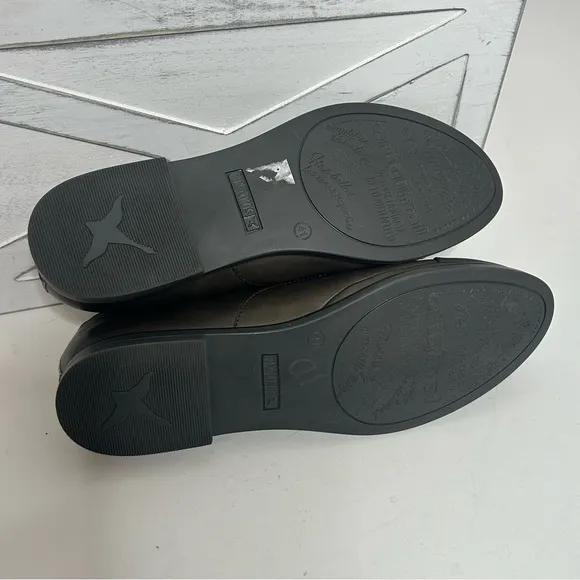 NWOB Pikolinos Pyrgos Laceless Oxford Leather Slip On Shoes