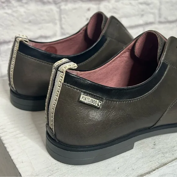 NWOB Pikolinos Pyrgos Laceless Oxford Leather Slip On Shoes
