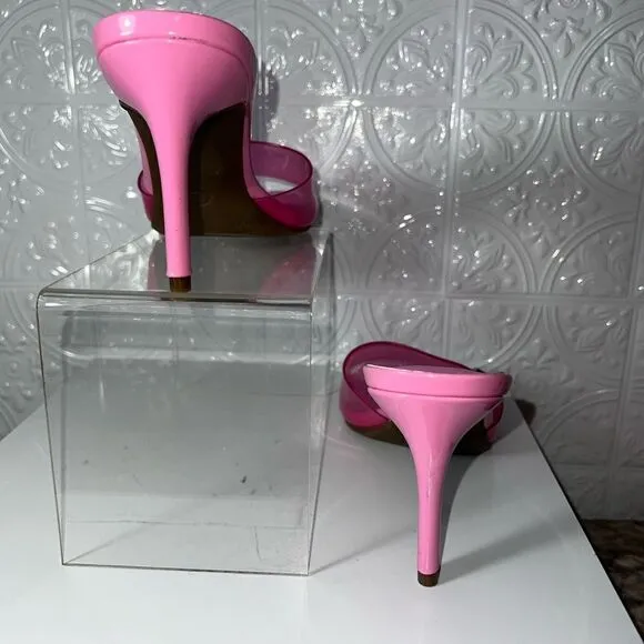NWOB GBG Sandals