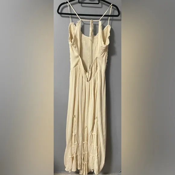 NWOT Free People Siren Nights Maxi Dress in Cream. Size Large