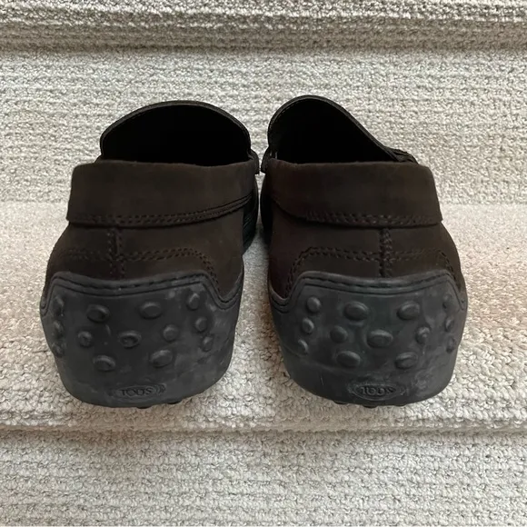 NWOT Tod's Brown Suede Rubber Sole City Gommino Italian Driving Shoes Casual