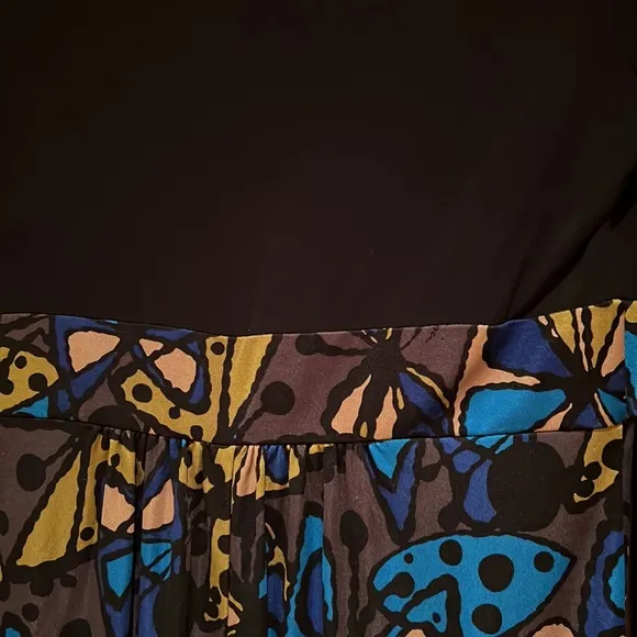 NWOT Trina Turk 100% Silk Long Volume Sleeve Geometric Butterfly Printed Dress