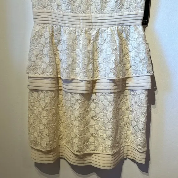 NWT Adrianna Papell Nordstrom Size 12 Cream lace wedding dinner theater dress