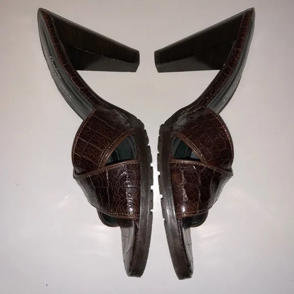 NWT DONALD J. PLINER Croc Leather  Sandals/ Heels