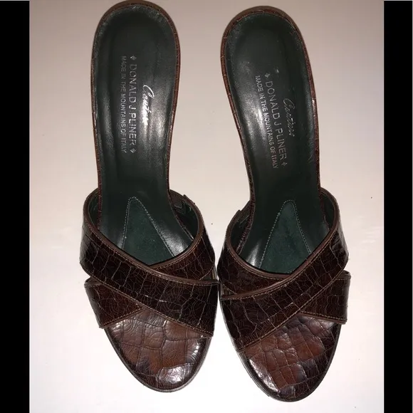 NWT DONALD J. PLINER Croc Leather  Sandals/ Heels