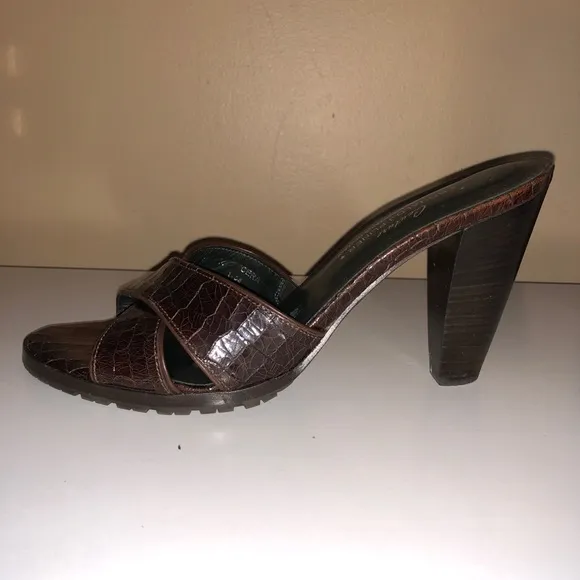 NWT DONALD J. PLINER Croc Leather  Sandals/ Heels