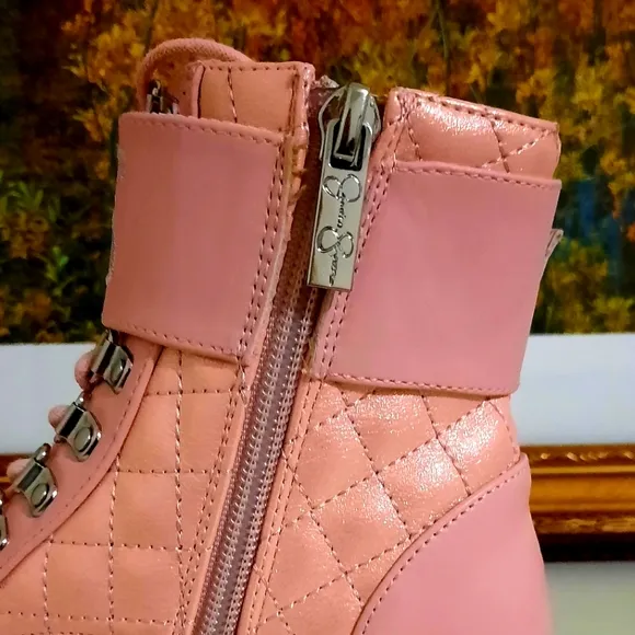 NWT JESSICA SIMPSON YOUTH SZ 8 BOOTIES