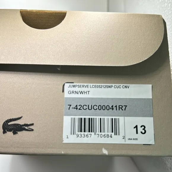 NWT Lacoste Peanuts Sneakers- Girls Size 13
