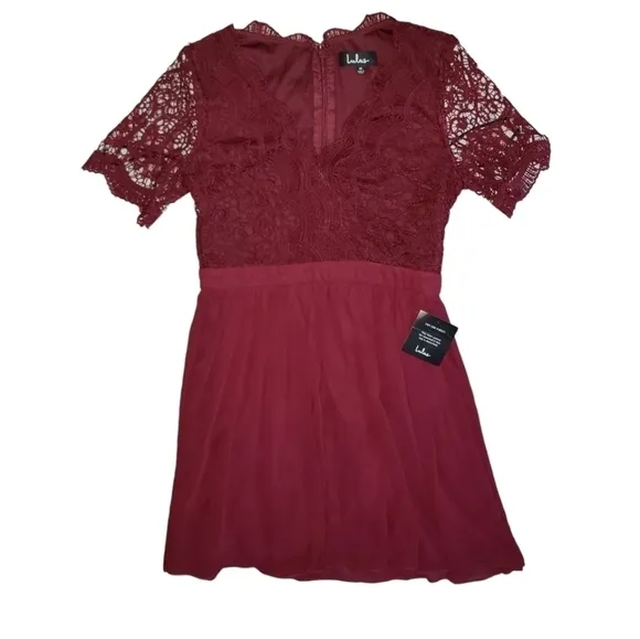 NWT Lulu's Angel In Disguise Burgundy Lace Skater Dress Size M
