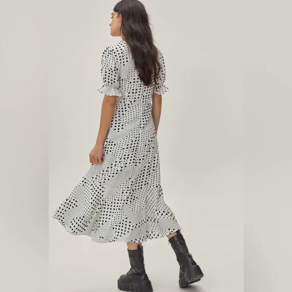NWT Nasty Gal Mixed Spot Print Fitted Midi Dress