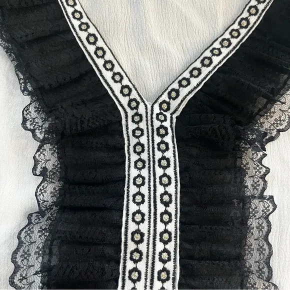 NWT Nisha Outi Cream Black Embroidered Crinkle Rayon Peasant Dress Lace Detail S