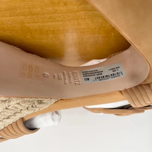 NWT Schutz Blisse Nobuck Leather Platform Sandals Heels Nude Caramel Size 10 B