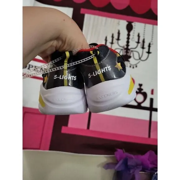 Nwt Skechers×Ryan's world light up sneakers 2