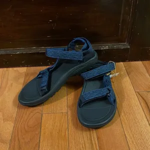 NWT Teva Hurricane XLT Men’s shoes 14